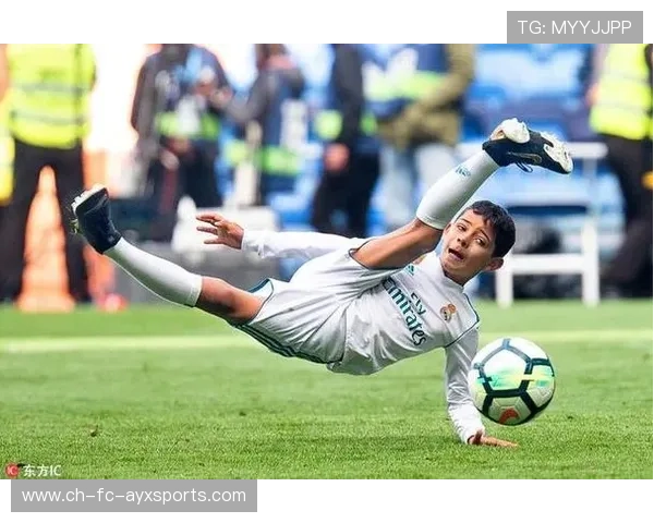 C罗新年愿望清单曝光,粉丝直呼太真实 C罗新年愿望清单曝光,粉丝直呼太真实