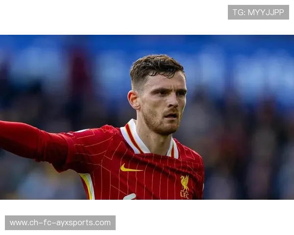 利物浦罗伯逊倒三角回敲创造机会，展现全能传球艺术