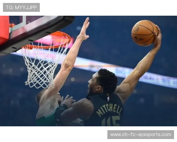 塔图姆弧顶终结对手防守波段得分